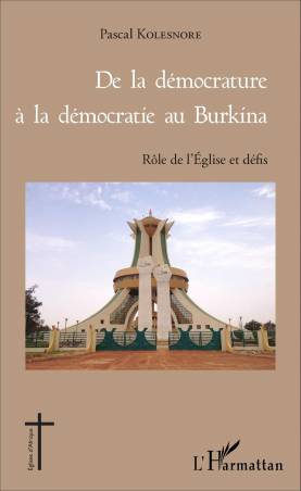 De la démocrature à la démocratie au Burkina